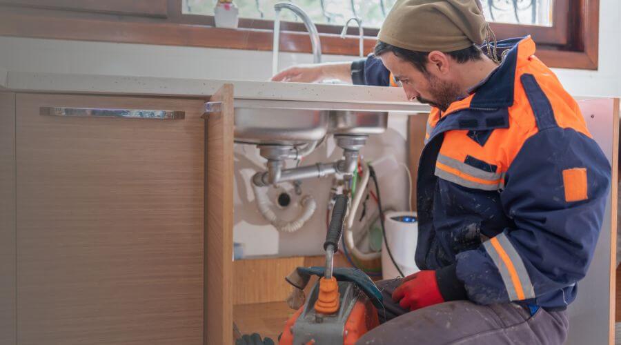 Professional septic tank pumping in Nisula, MI
